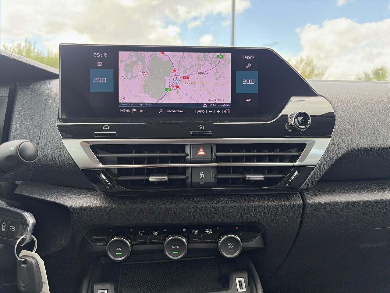Citroën C4 1.5 bluehdi 110 feel nav business r — photo 17