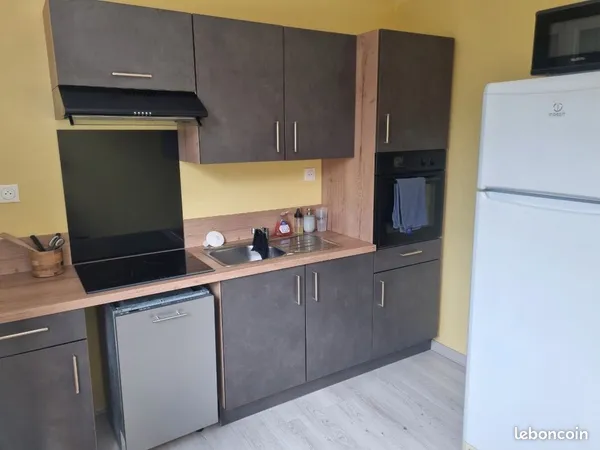 F2 47m2 avec garage, eau et chauffage compris