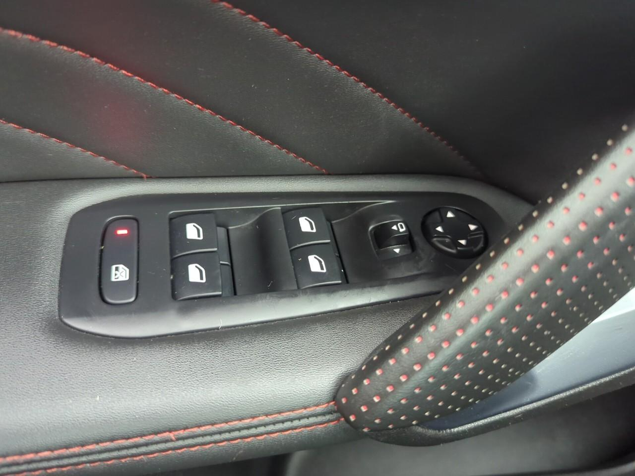 Peugeot 308 bluehdi 130ch s&s eat8 gt line — photo 24