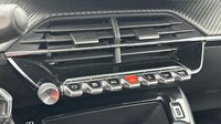 Peugeot 2008 1.5 BlueHDi 110ch S&S Active Business — photo 15