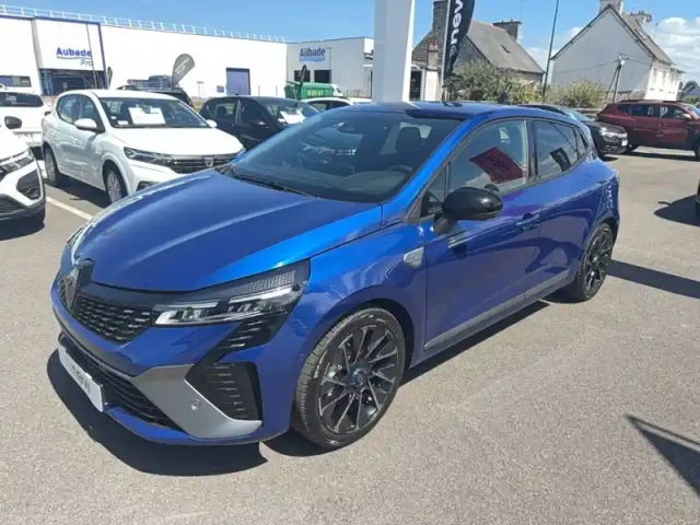 Renault Clio e-tech full hybrid 145
