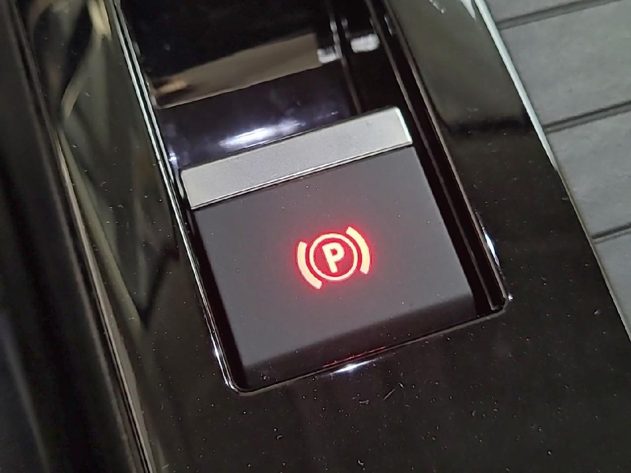 Citroën C4 puretech 130 s&s eat8 shine — photo 30