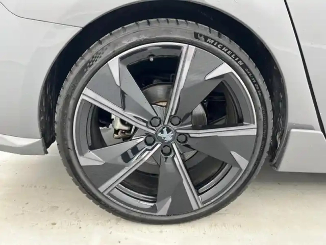 Peugeot 508 hybrid4 360ch e-eat8 peugeot sport engineered — photo 22