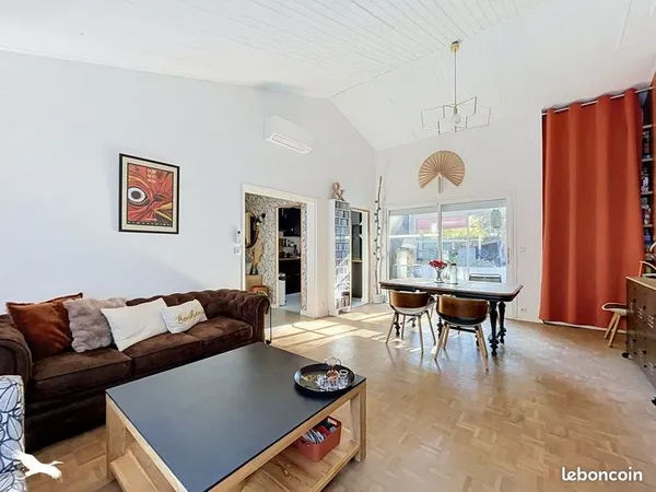 Maison 6 pièces 100 m²