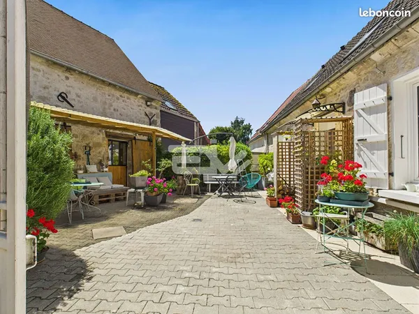 Propriété 6 pièces 163 m²