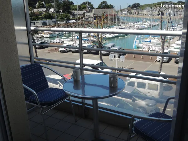Location longue durée jolie appartement meublé sur le port de Dahouët (22)