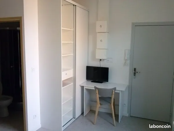 Studio meublé proche centre ville Cambrai