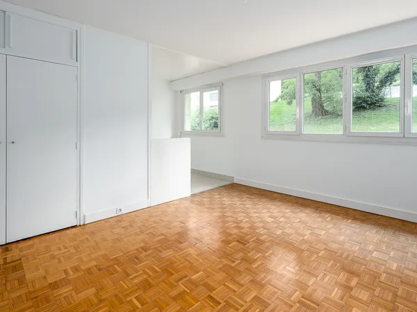 Loue appartement - 30.34 m² - 1 pièce - Ville d'Avray 92410