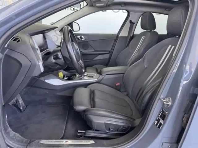 Bmw Serie 1 série 1 118da 150ch m sport 8cv — photo 4