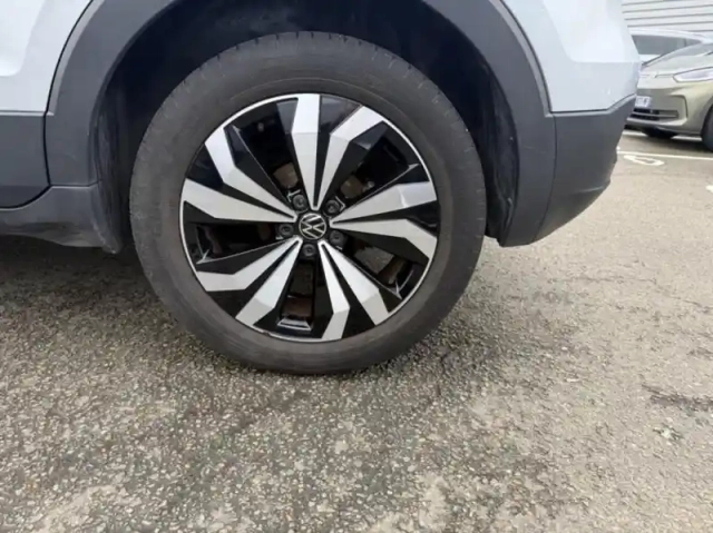 Volkswagen T-Cross 1.0 tsi 110ch life tech — photo 9