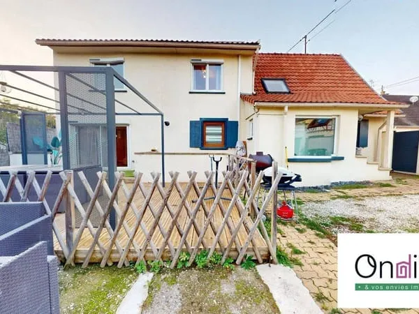 Maison 5 pièces 140 m²