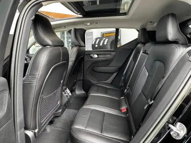 Volvo Xc40 b3 163 ch dct7 ultra — photo 22