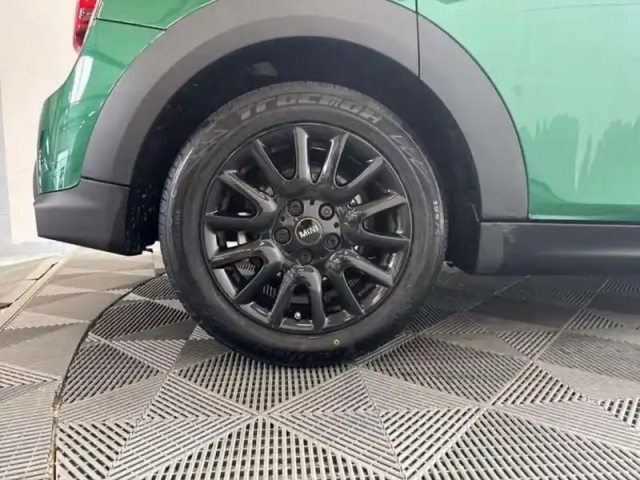 Mini Mini f55 lci ii hatch 5 portes cooper 136 ch edition camden — photo 7