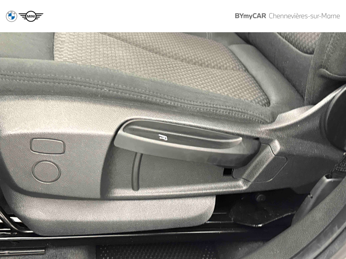 BMW X1 sDrive 18i 140 ch DKG7 — photo 27