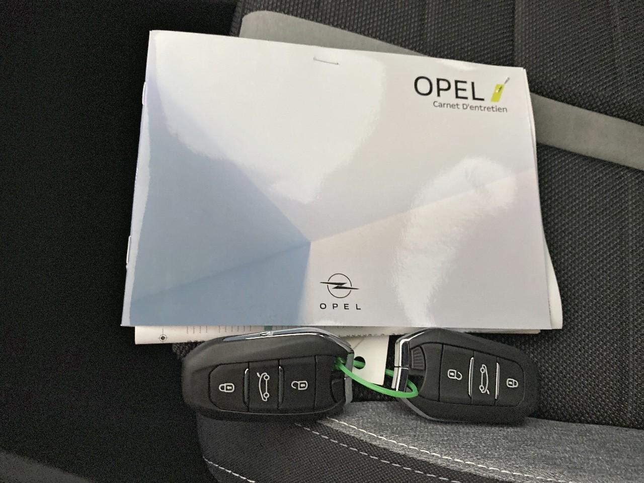 Opel Grandland 1.2 turbo hybrid 145 ch e-dct6 edition — photo 18