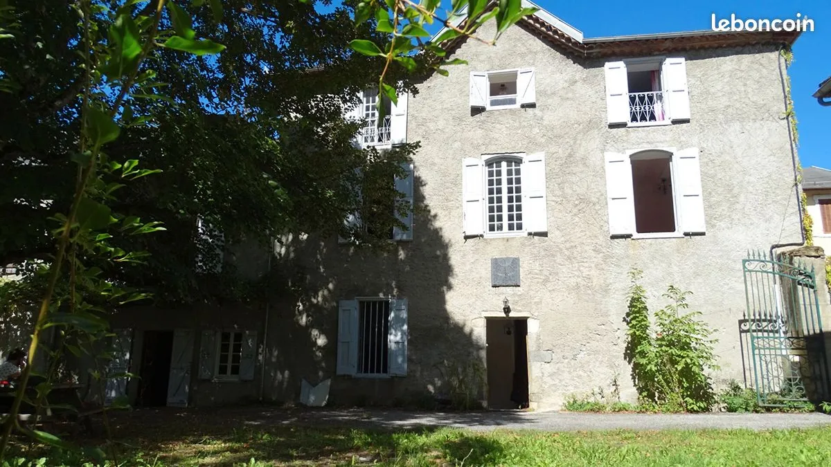 Photo 1