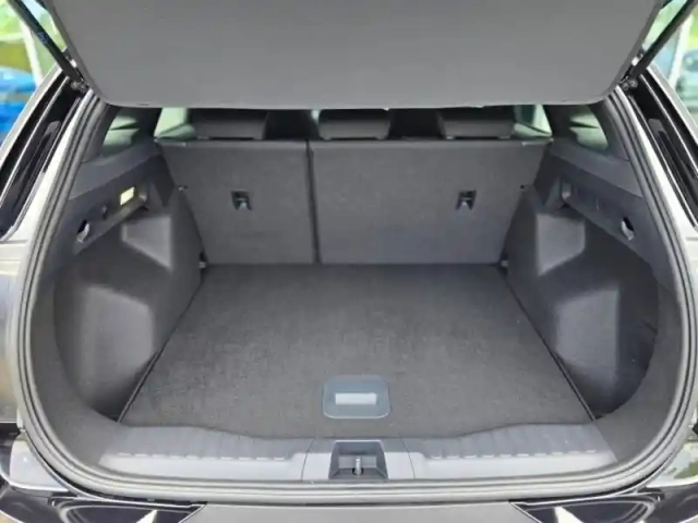 Ford Explorer 286ch extended range 79kwh select rwd — photo 13