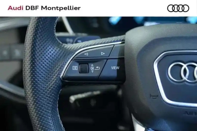 Audi Q3 35 tfsi 150 ch s tronic 7 s line — photo 7