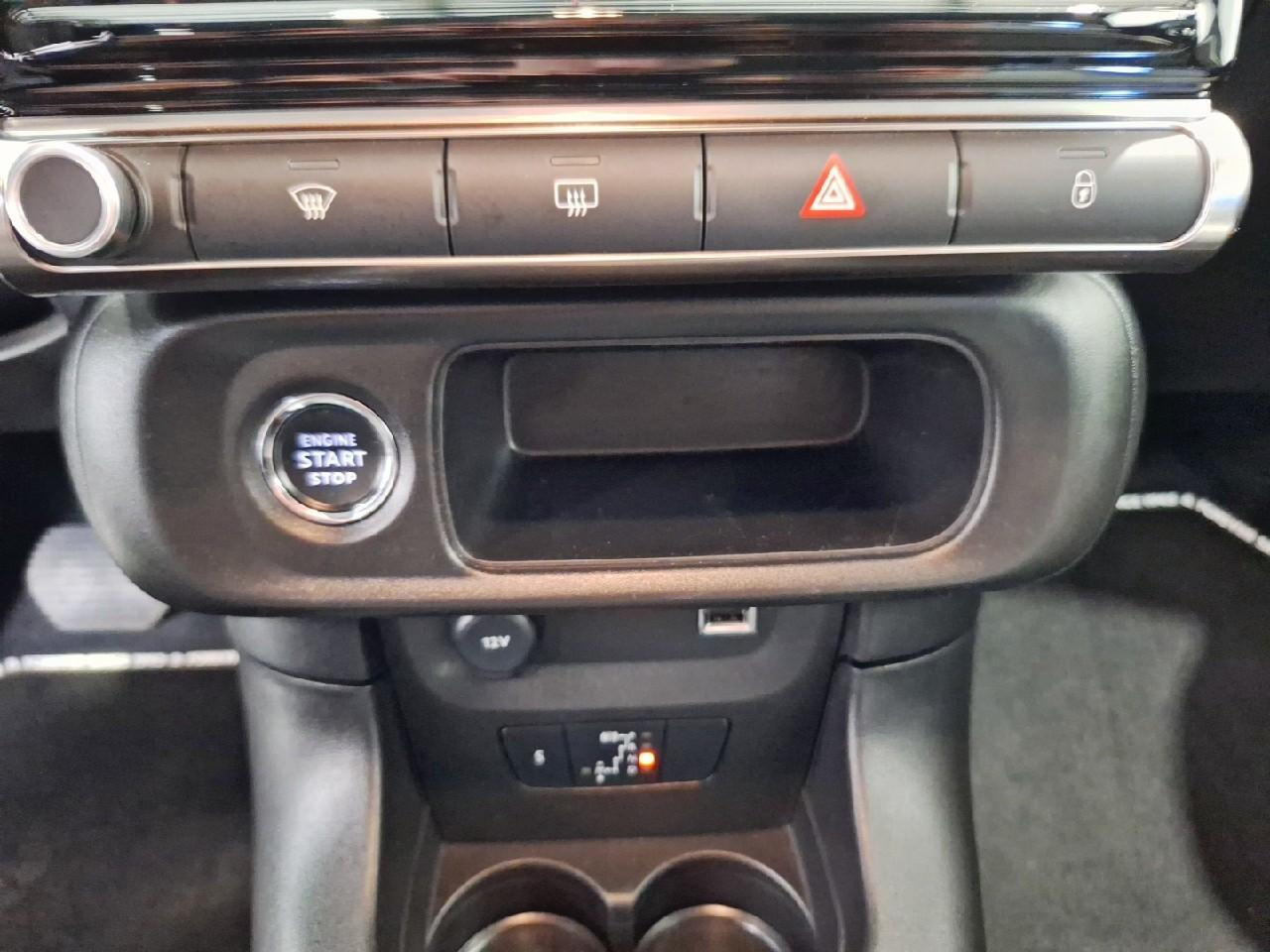 Citroën C3 puretech 110 eat6 elle — photo 15