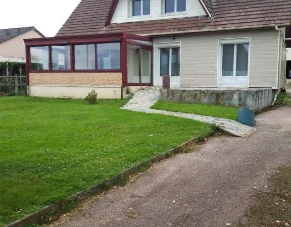 Pavillon 35 pièces 124 m²