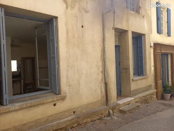 Location appartement centre ville d olargues