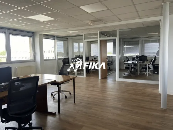 Bureaux 228 m²