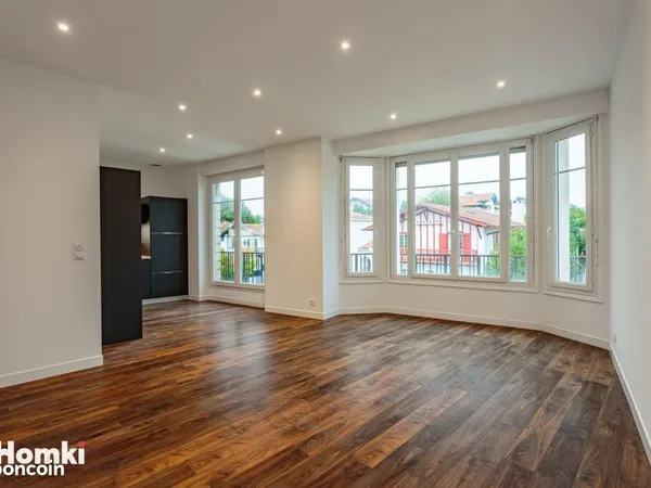 Appartement 4 pièces 100 m²