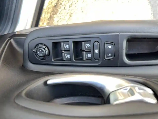 Jeep Renegade 1.6 l multijet 120 ch bvr6 — photo 43