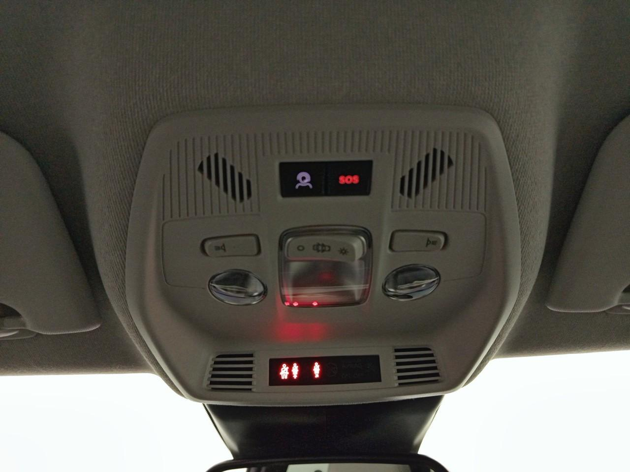 Citroën C3 Aircross hybride 145 ch aut max — photo 33