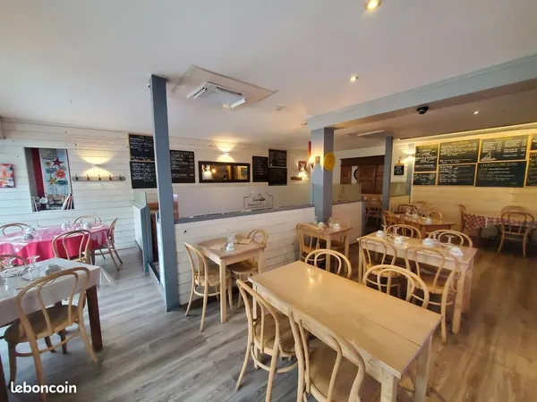 Local crêperie, pizzeria 115 m²