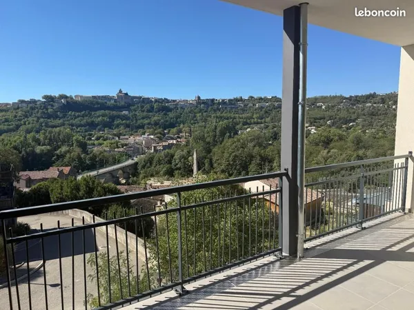 Appartement 3 pièces 82 m²