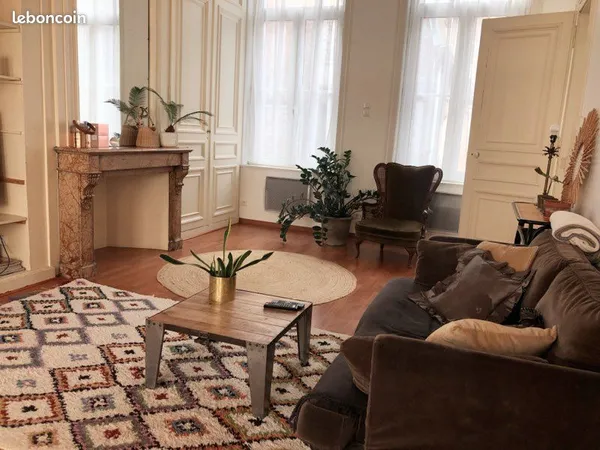 Magnifique appartement T2 2 pièces 57m2 + mezzanine + cave Gambetta - République