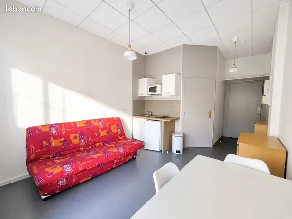 Studio 1 pièce 20 m²