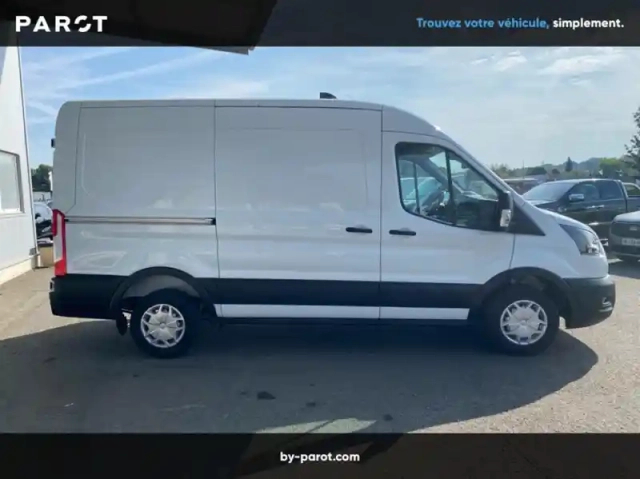 Ford Transit fourgon fg t310 l2h2 2.0 ecoblue 130ch trend — photo 26