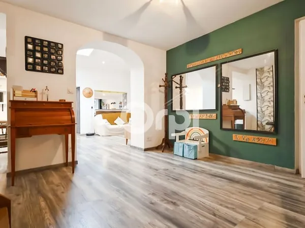 Maison 4 pièces 212 m²