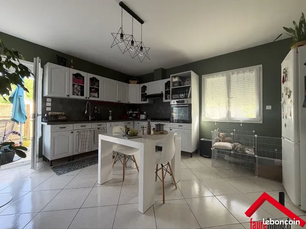 Maison 5 pièces 90 m²