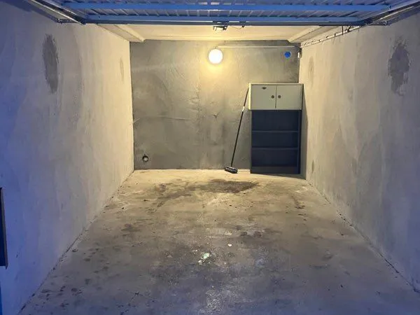 Location garage fermé individuel
