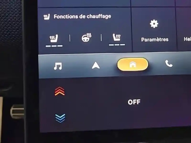 Citroën C5 Aircross hybride 145 ch e-dcs6 — photo 23