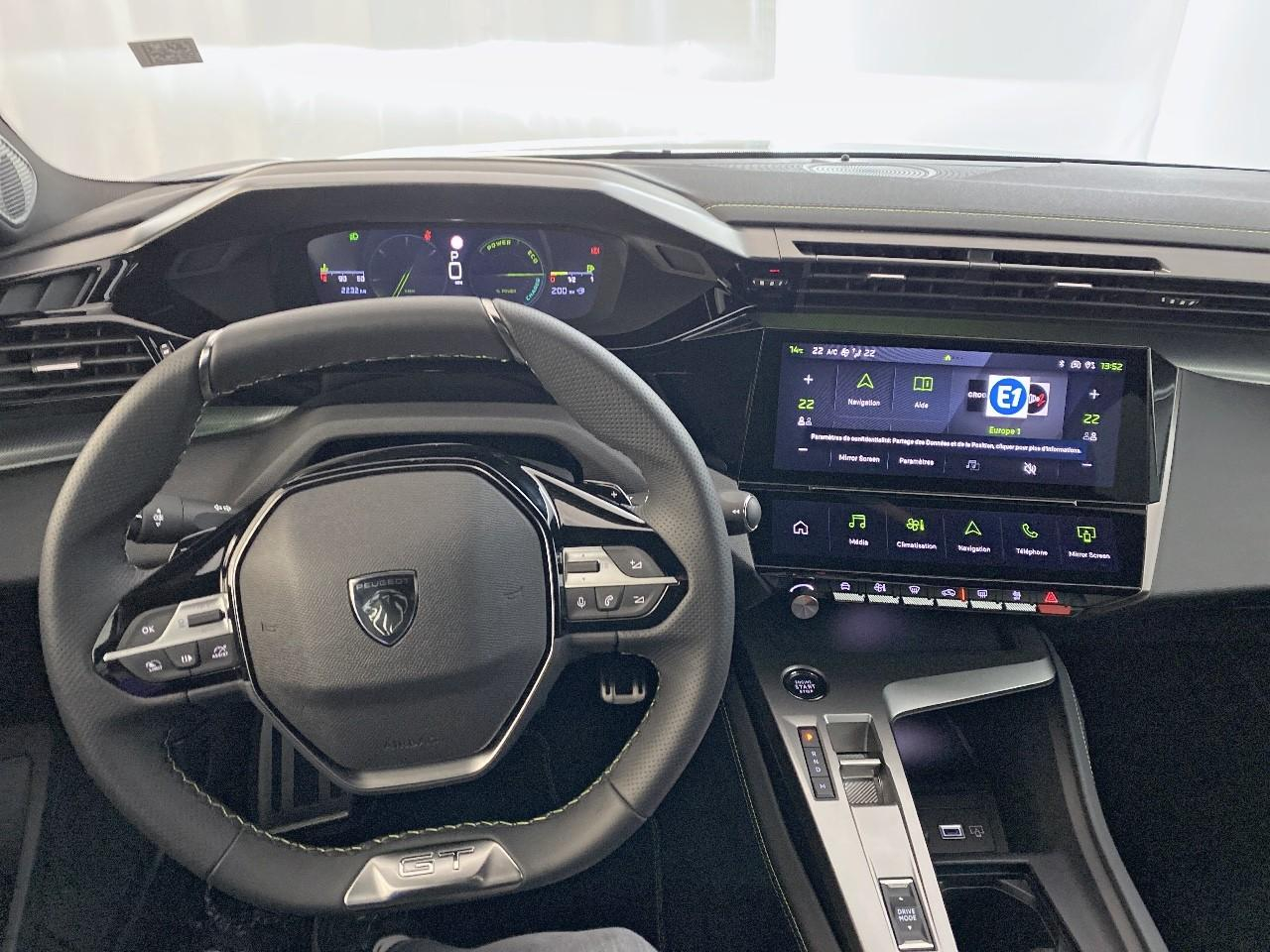 Peugeot 408 hybrid 145 e-dcs6 gt — photo 15