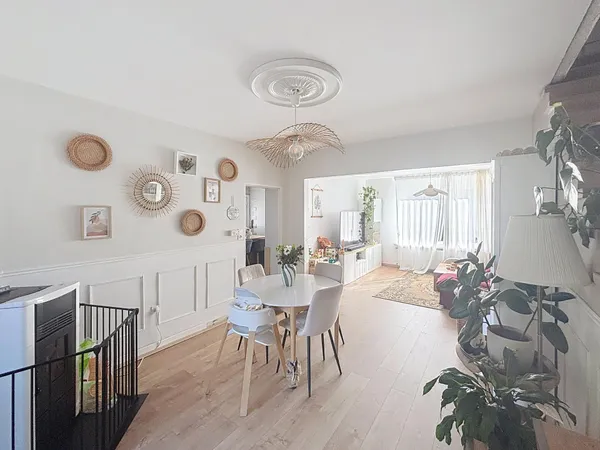 Maison de 100 m2 avec jardin, garage et cour privative à Joudreville