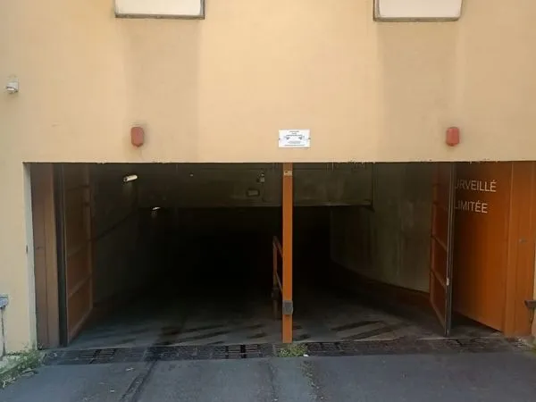 Place de Parking porte de vanves