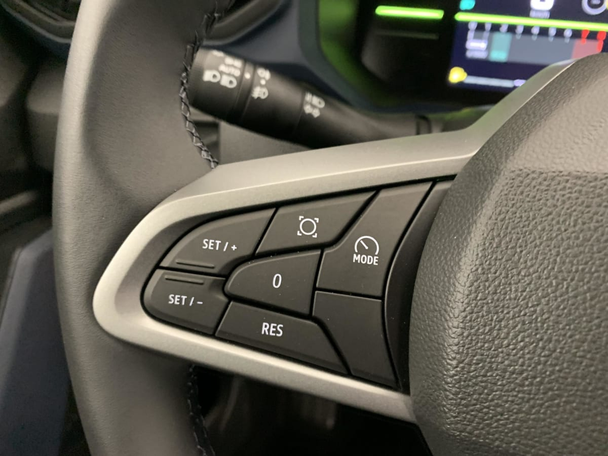 Dacia Duster — photo 12