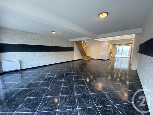 Maison 7 pièces 180 m²