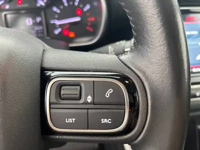 Citroën C3 Aircross bluehdi 120 s&amp;s eat6 — photo 40