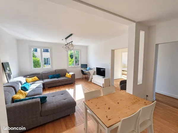 Appartement T4 97 m2 meublé BLAGNAC centre