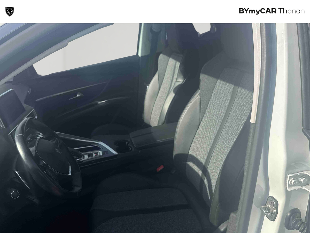 Peugeot 3008 Puretech 130ch S&amp;S EAT8 — photo 11