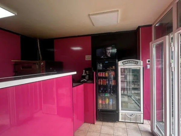 Local 20 m²
