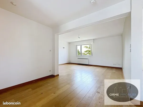 Appartement 3 pièces 82 m²