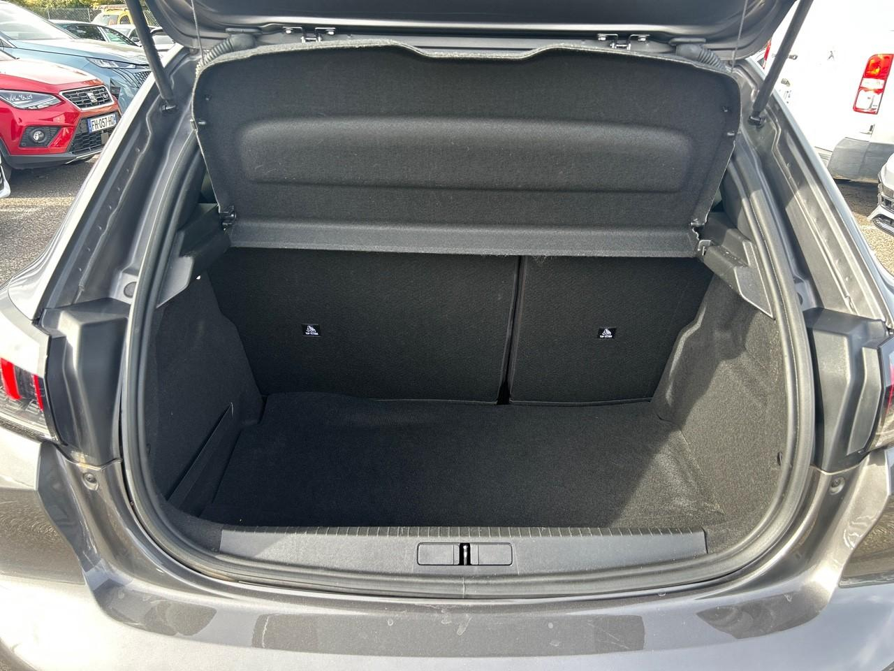 Peugeot 208 1.2 puretech 100ch s&s allure — photo 6