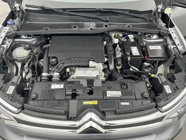 Citroën C4 puretech 130 s&amp;s bvm6 — photo 27